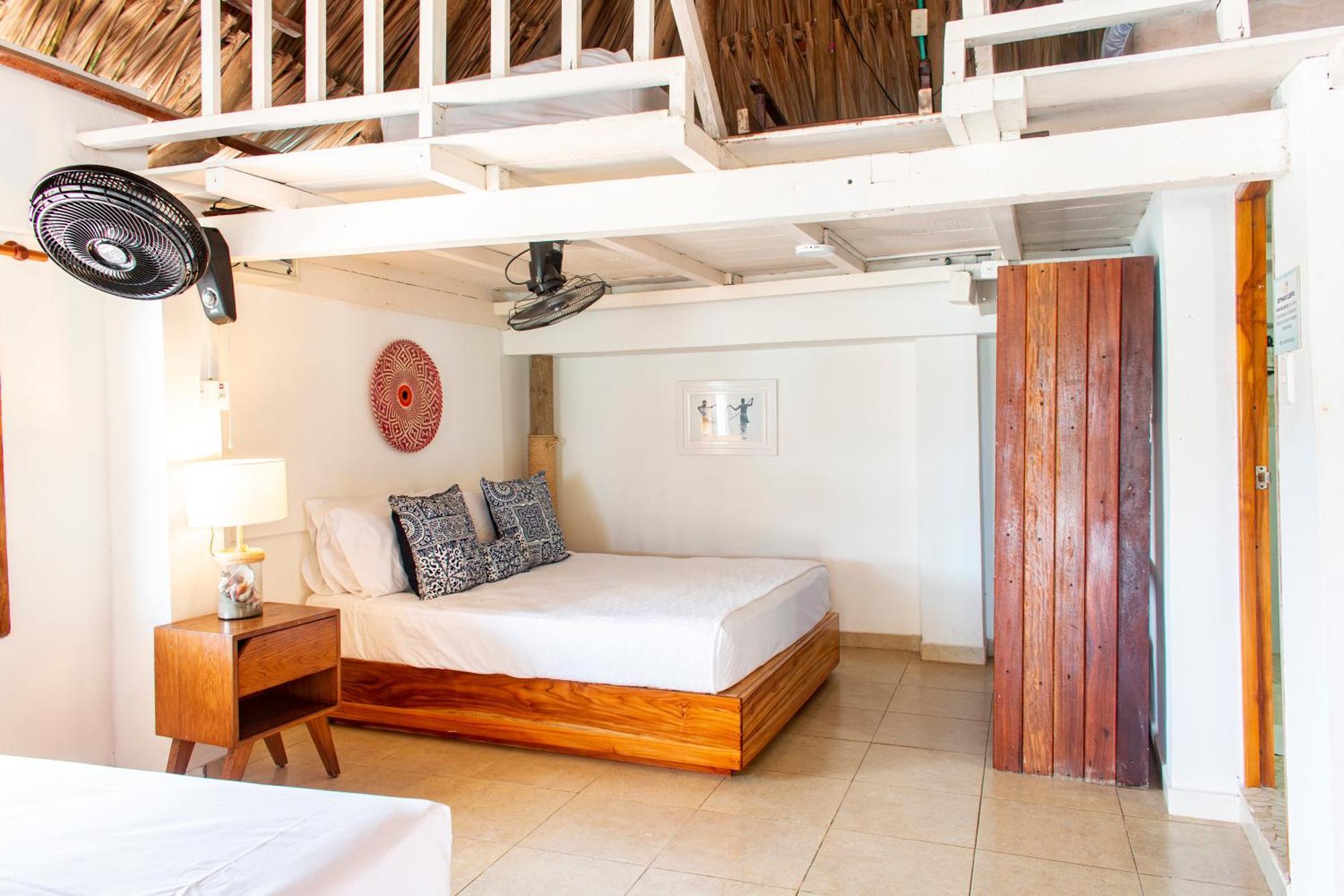 Isla Del Sol Hotel 3*