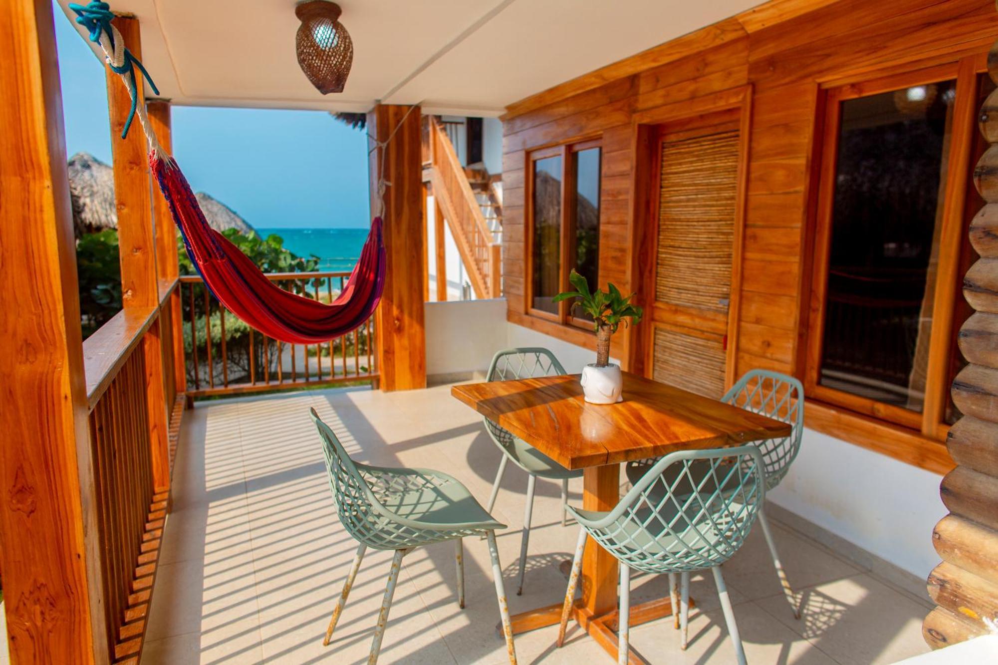 Isla Del Sol Hotel 3*